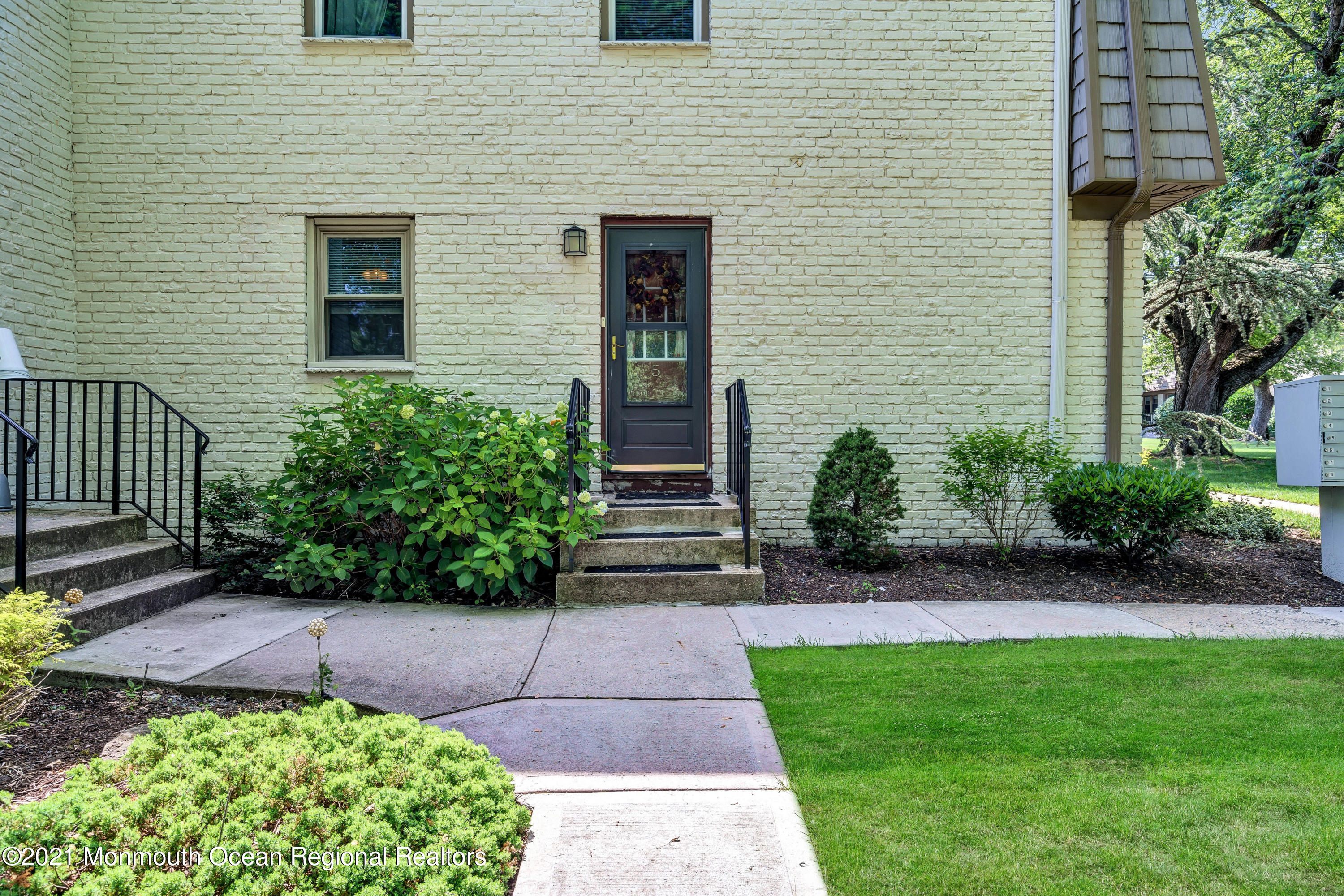 400 Cross Road, Unit A5 Matawan, NJ 07747 - Photo 1 of 16 004_dsc07397_1