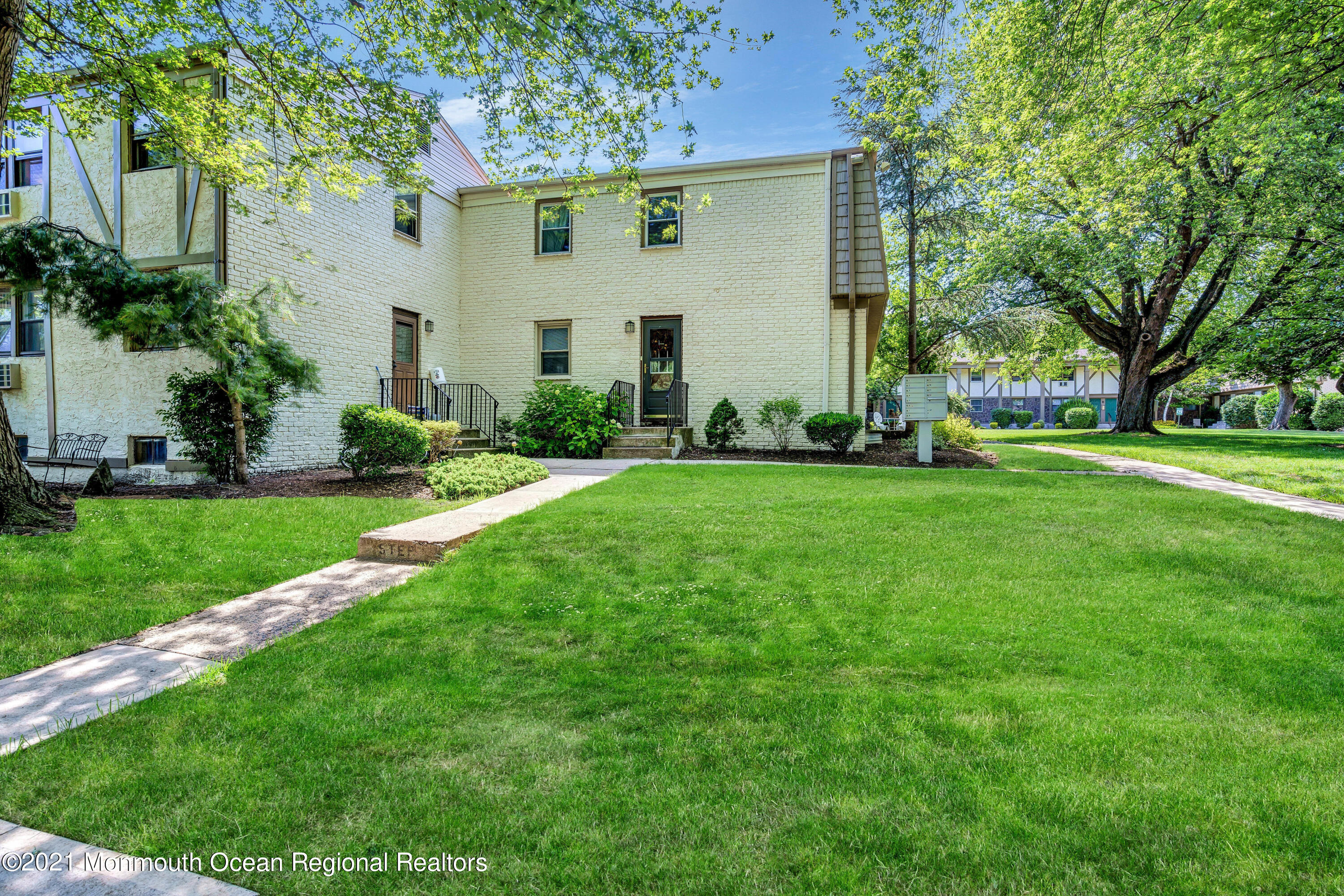400 Cross Road, Unit A5 Matawan, NJ 07747 - Photo 2 of 16 002_dsc07402_1