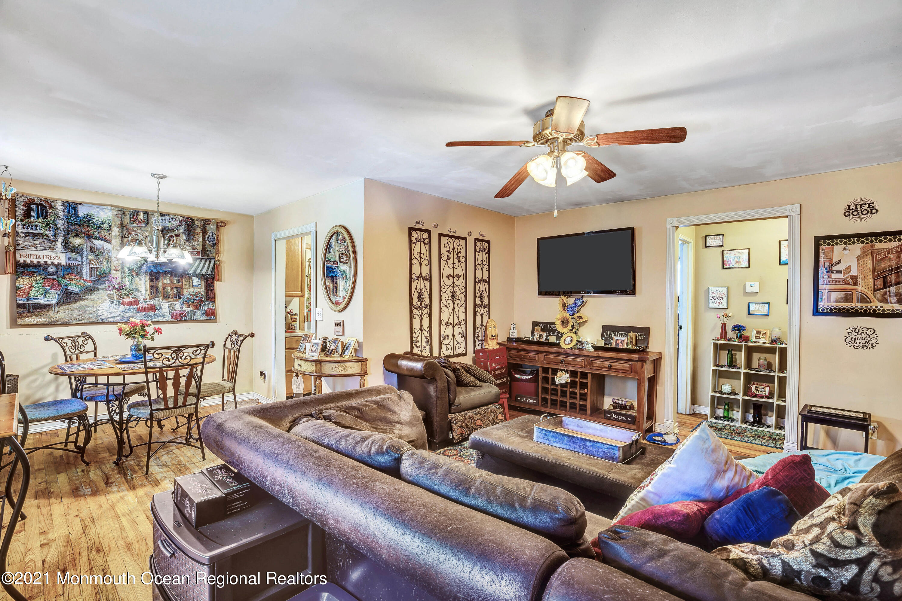 400 Cross Road, Unit A5 Matawan, NJ 07747 - Photo 4 of 16 006_dsc07372