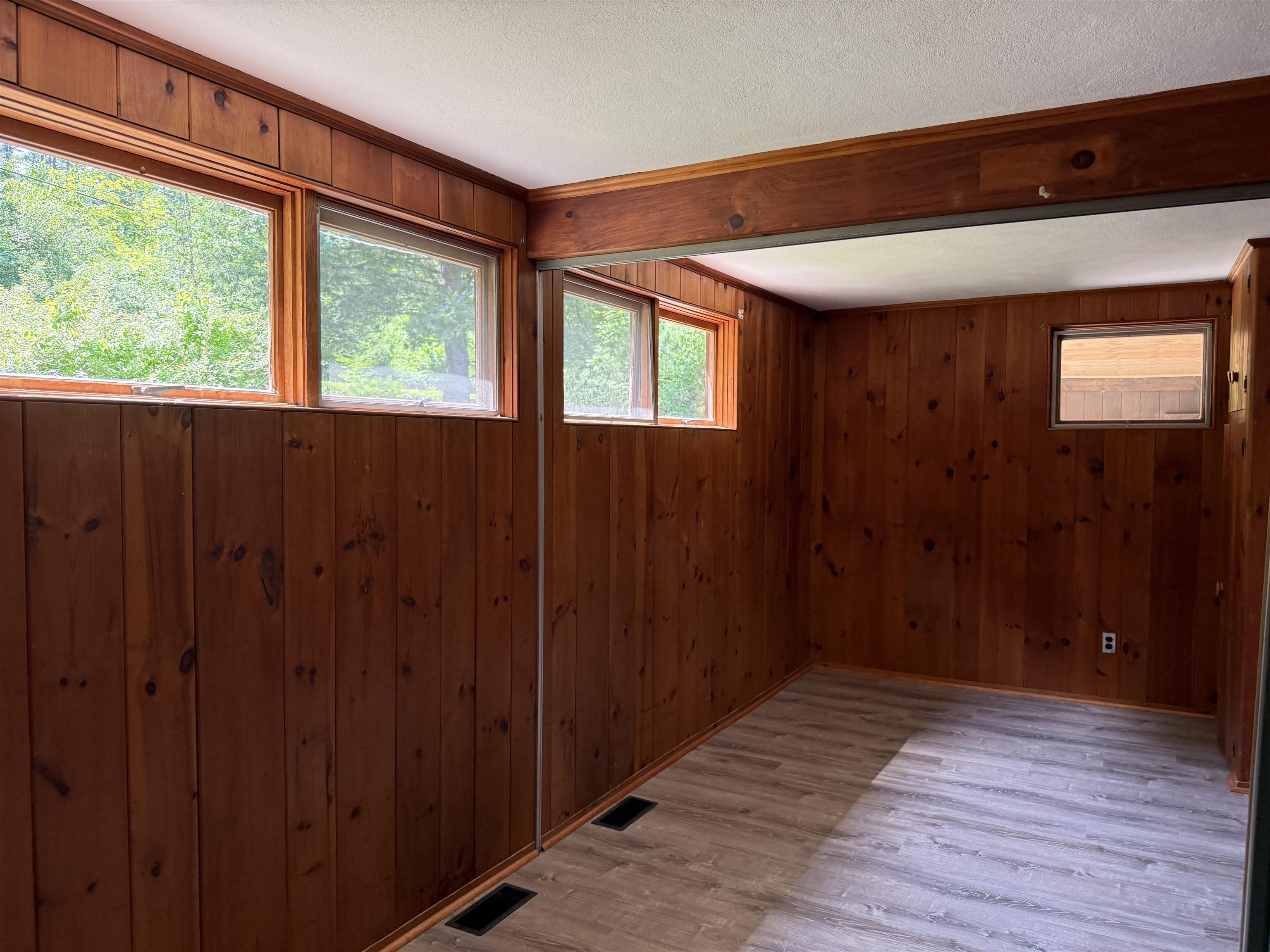211 Pleasant Valley Road Brattleboro, VT 05301 - Photo 38 of 44