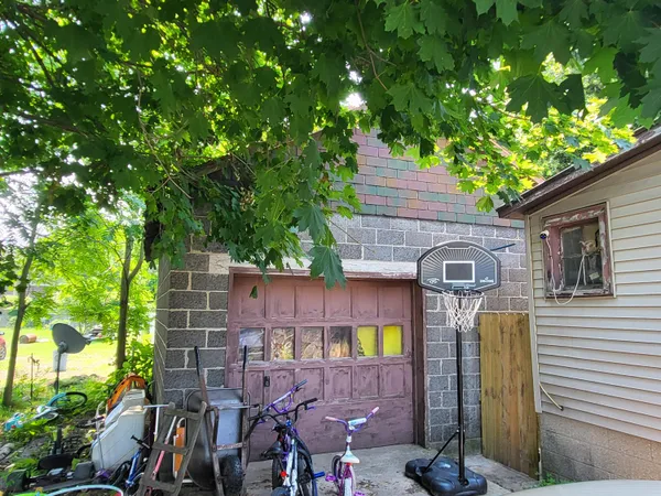 $120,000 | 153 14th Street, Manistee, MI 49660