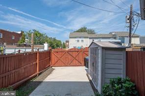 2002 E Street Northeast Washington, DC 20002 - Photo 12 of 13 a view of a terrace