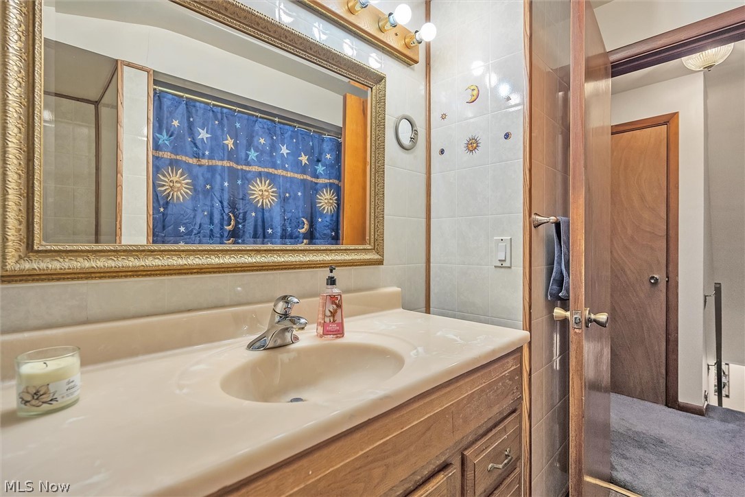 4902 West Pleasant Valley Road Cleveland, OH 44129 - Photo 22 of 35