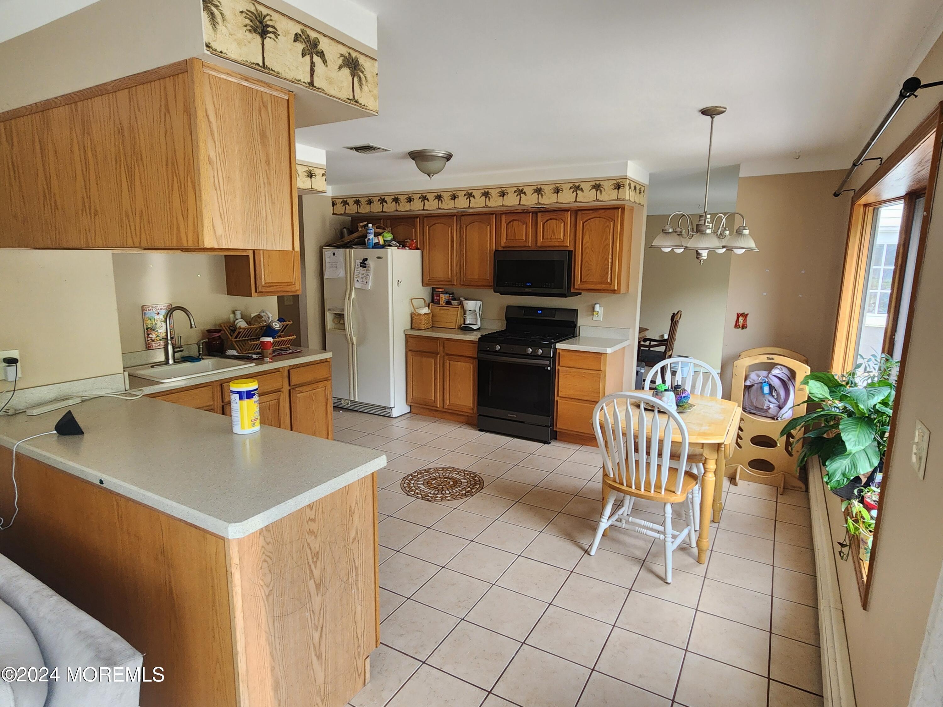 1850 Lakeside Drive South Forked River, NJ 08731 - Photo 24 of 54 05_Kitchen