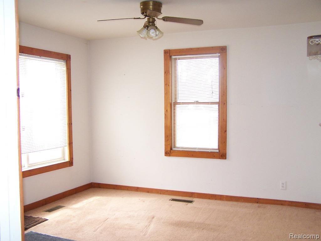 6750 Sharpe Road Fowlerville, MI 48836 - Photo 15 of 19