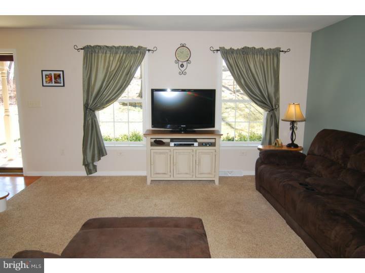 415 Texter Mountain Road Robesonia, PA 19551 - Photo 3 of 25 Living Room