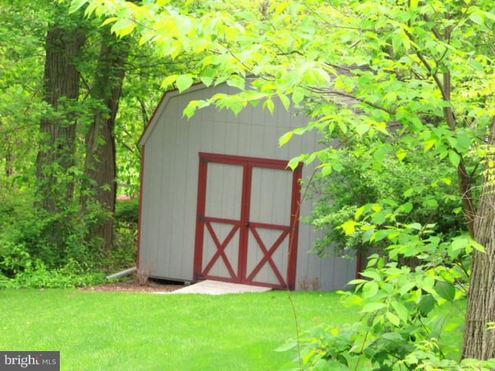 415 Texter Mountain Road Robesonia, PA 19551 - Photo 25 of 25 Storage Shed