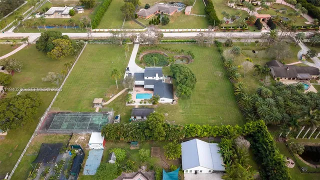 $7,800 | 7601 Northwest 82nd Terrace, Parkland, FL 33067