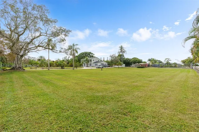 $7,800 | 7601 Northwest 82nd Terrace, Parkland, FL 33067