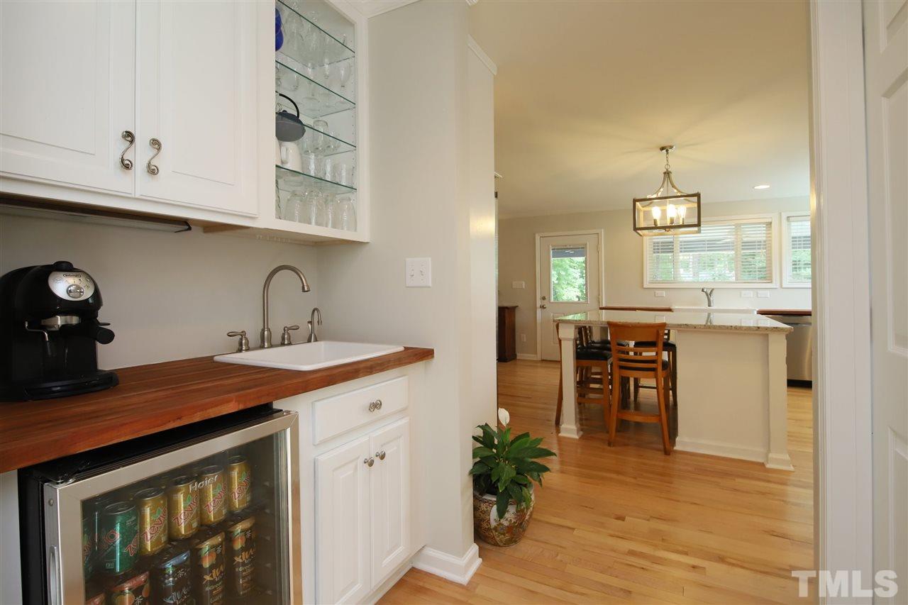 6204 Wynbrook Way Raleigh, NC 27612 - Photo 11 of 30