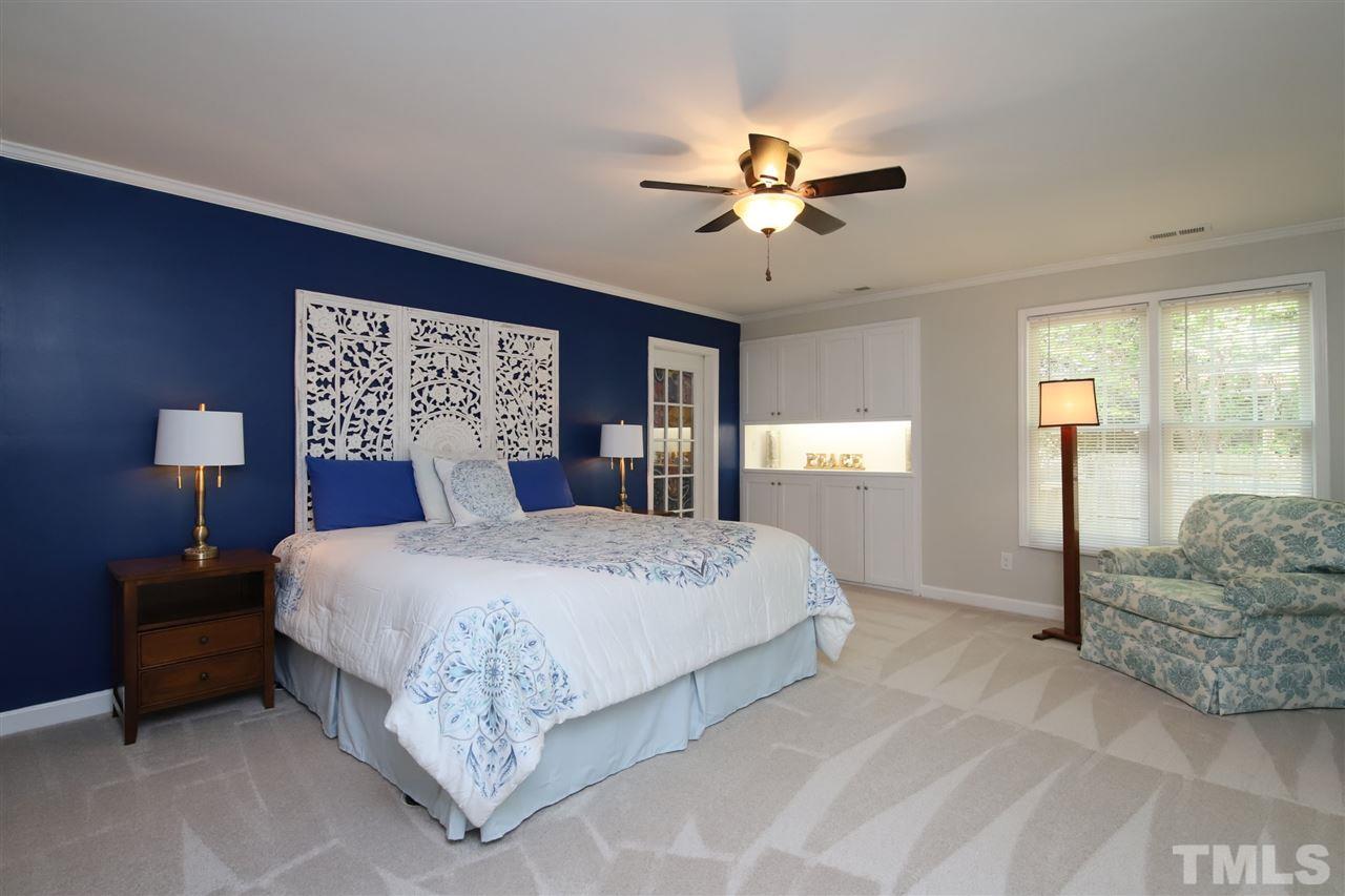 6204 Wynbrook Way Raleigh, NC 27612 - Photo 15 of 30