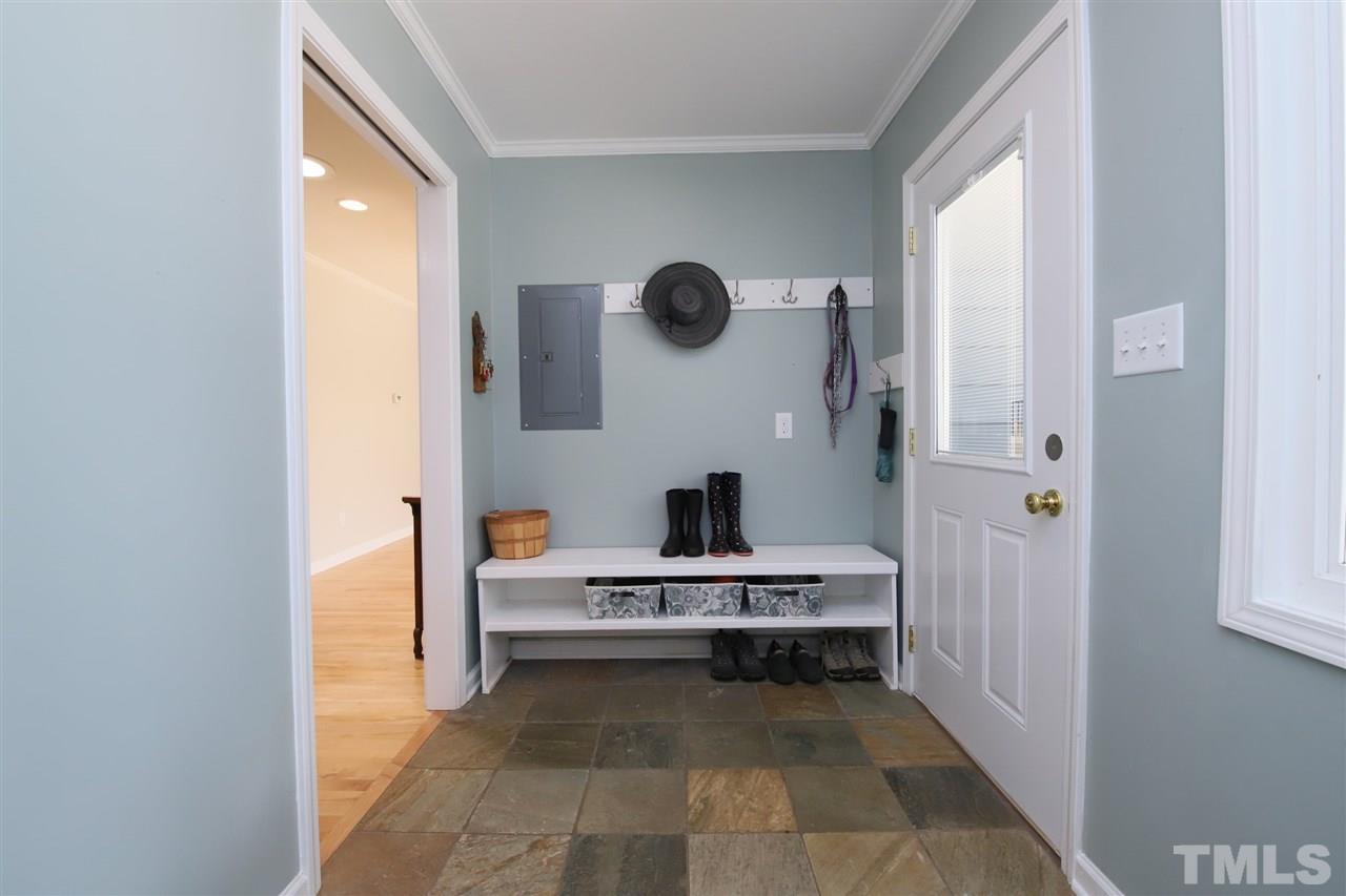 6204 Wynbrook Way Raleigh, NC 27612 - Photo 9 of 30