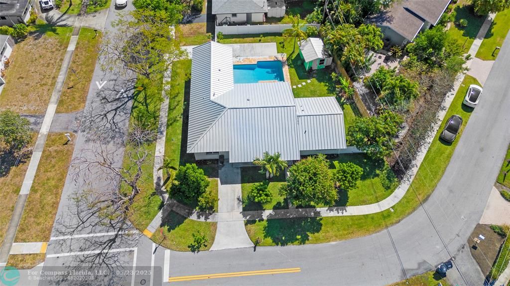 698 Northwest 12th Rd  