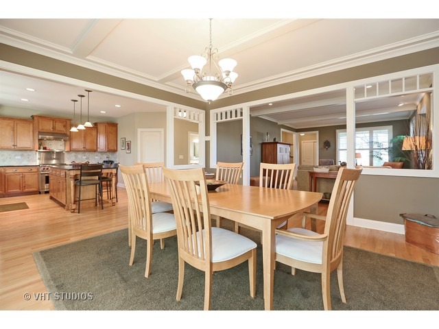N381 Pleasant Hill Road Wheaton, IL 60187 - Photo 5 of 24