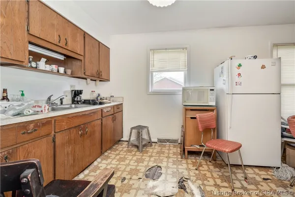 $150,000 | 1210 Adams Street, Clarksville, IN 47129