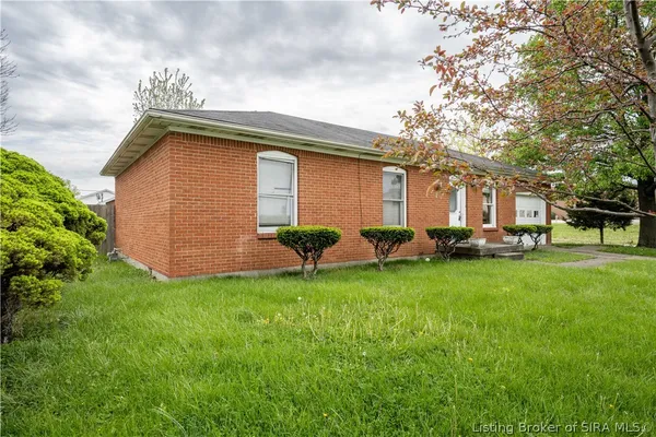 $150,000 | 1210 Adams Street, Clarksville, IN 47129