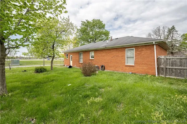 $150,000 | 1210 Adams Street, Clarksville, IN 47129
