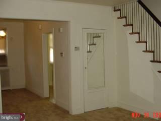 5641 Ridgewood Street Philadelphia, PA 19143 - Photo 2 of 6 Gallery Image 2