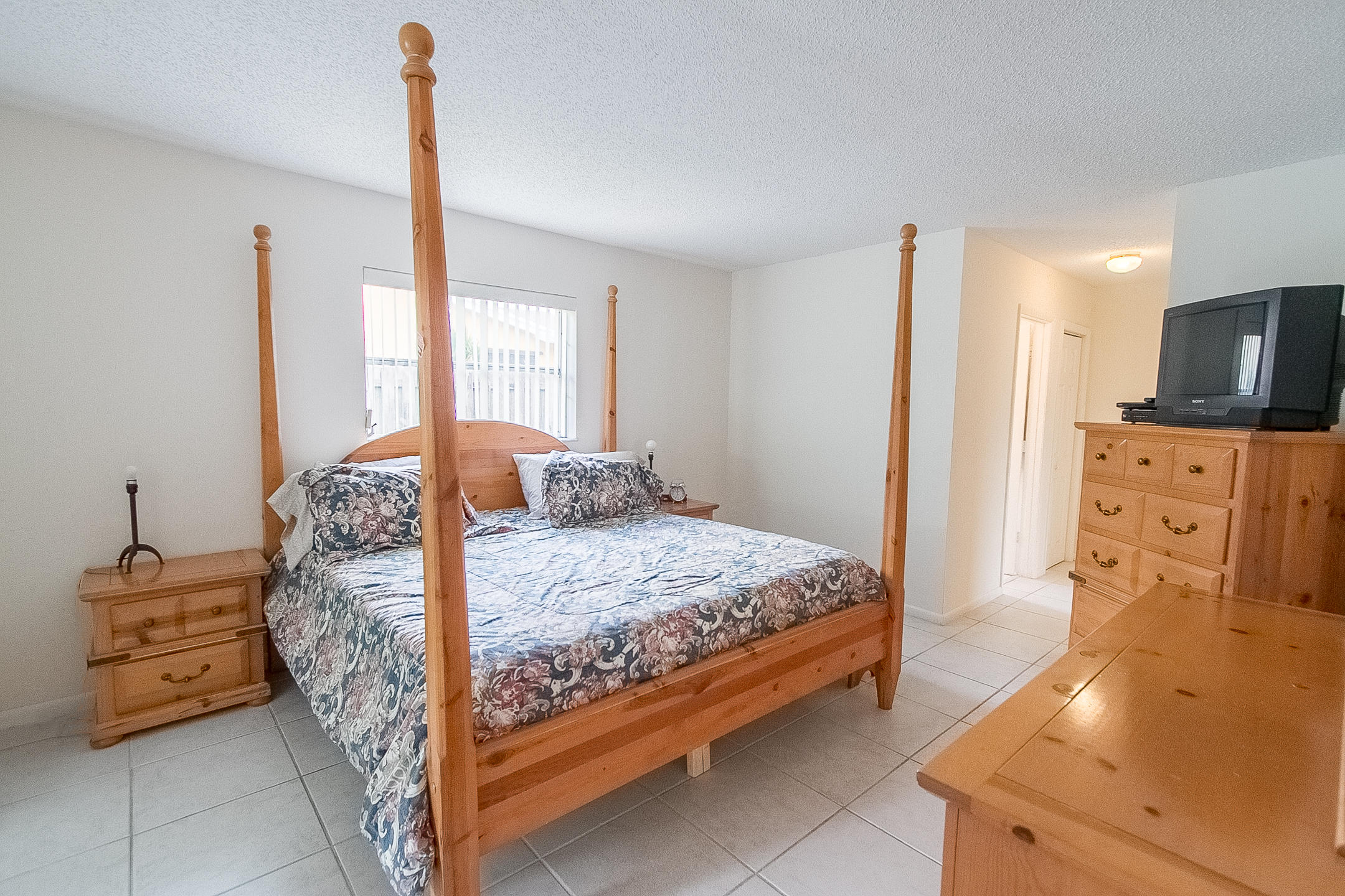 631 Southwest 17th Court Boca Raton, FL 33486 - Photo 20 of 25 IMG_4480-HDR-Edit