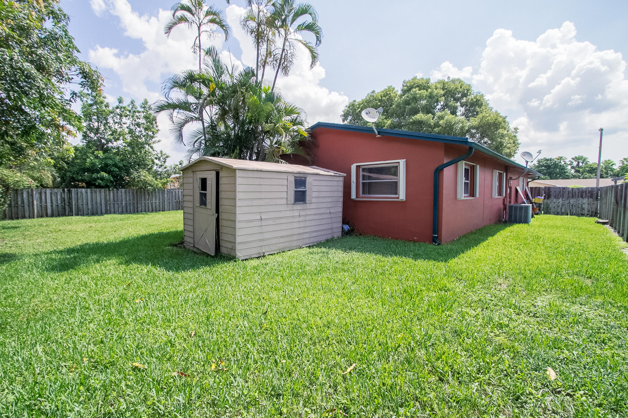 631 Southwest 17th Court Boca Raton, FL 33486 - Photo 3 of 25 IMG_4519-HDR