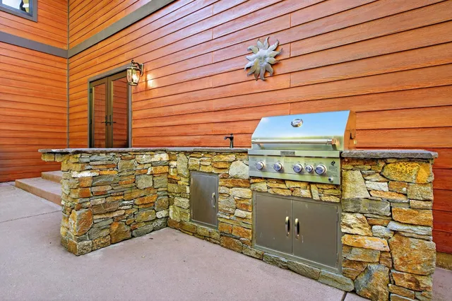 $1,195,000 | 11234 Valencia Road, Nevada City, CA 95959