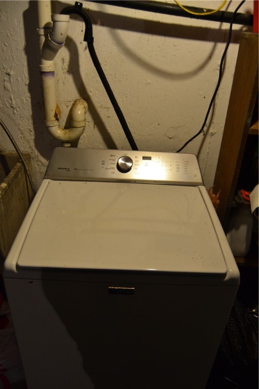 14 Slavin Path Glocester, RI 02814 - Photo 28 of 36 Washer