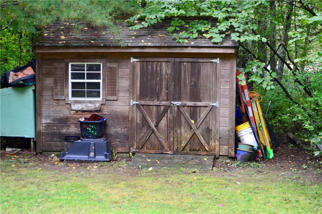 14 Slavin Path Glocester, RI 02814 - Photo 6 of 36 Shed/Outbuilding