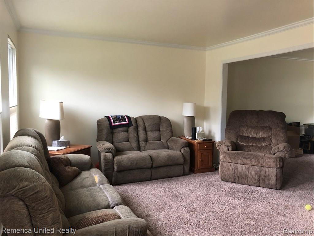 5860 Hathaway Road Canton, MI 48187 - Photo 26 of 48 IMG_9842.jpg