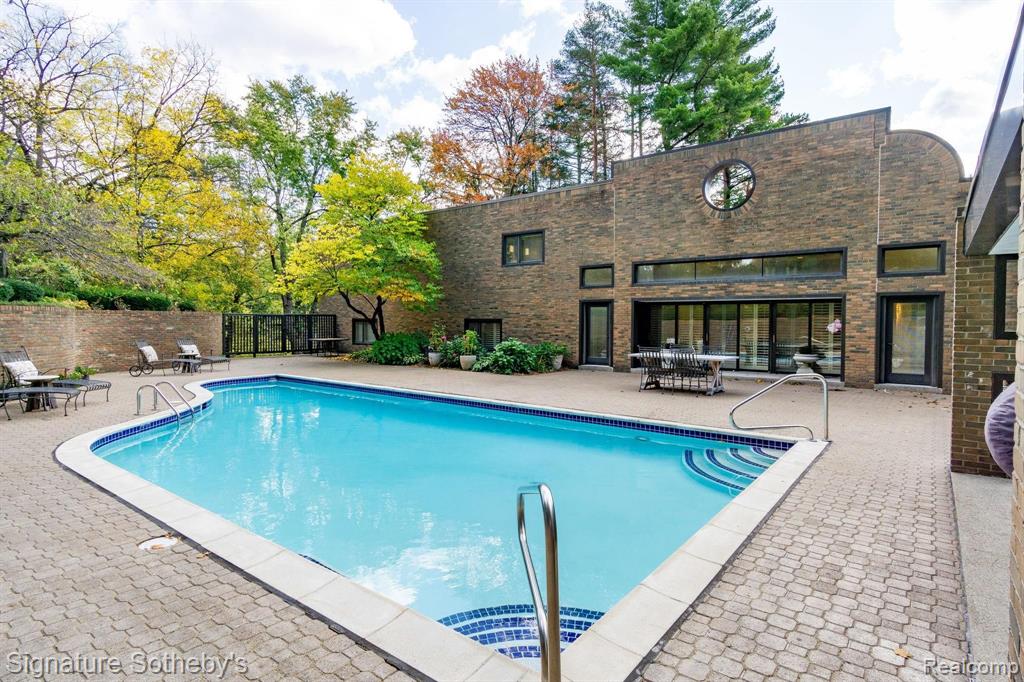 1800 Rathmor Road Bloomfield Hills, MI 48304 - Photo 55 of 71