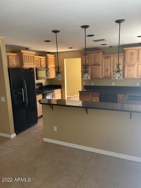 3618 West Phelps Road Phoenix, AZ 85053 - Photo 8 of 27 IMG_1113