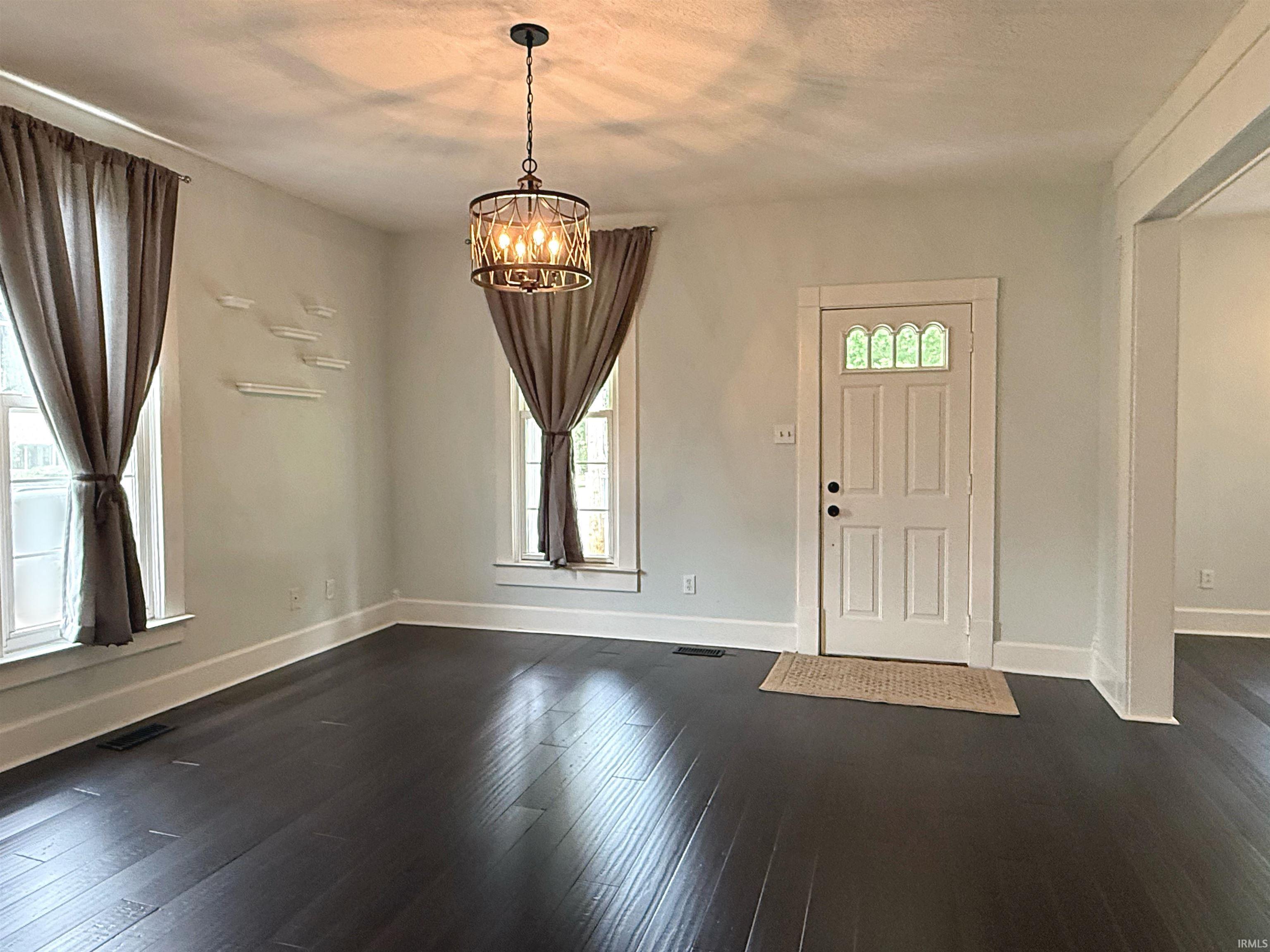 409 Butcher Boulevard Loogootee, IN 47553 - Photo 4 of 30