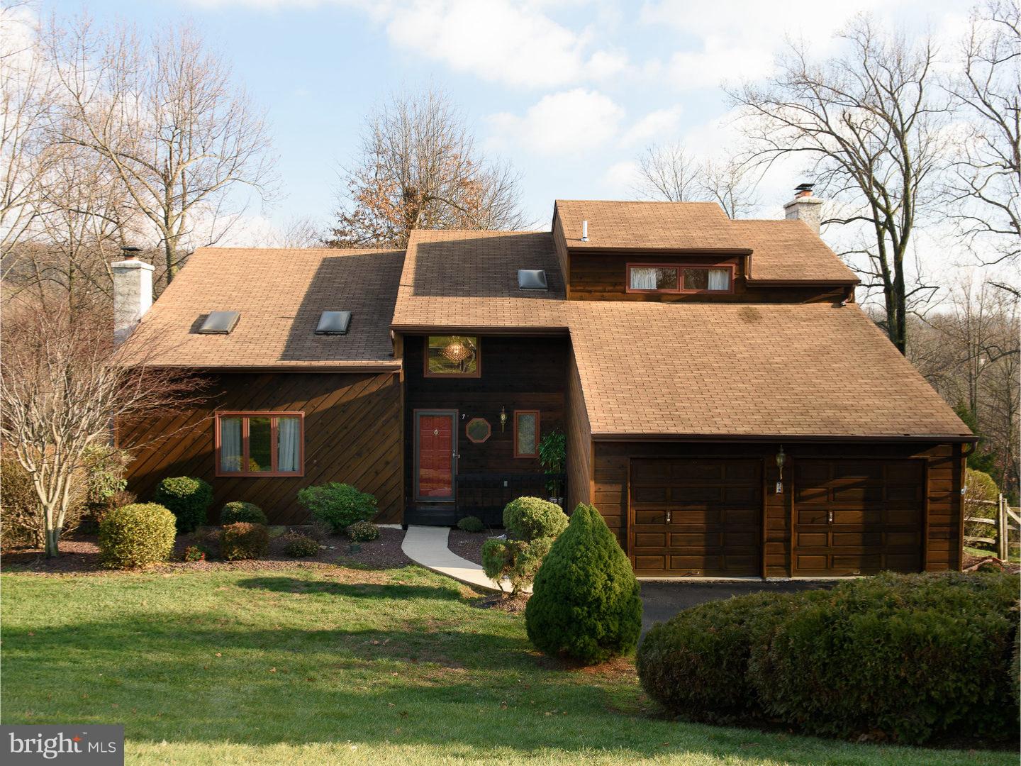 7 Fox Ridge Road Glenmoore, PA 19343 - Photo 1 of 25 Gallery Image 1