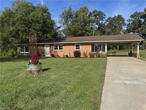 $285,570 | 507 Bethany Ford Road, North Wilkesboro, NC 28659