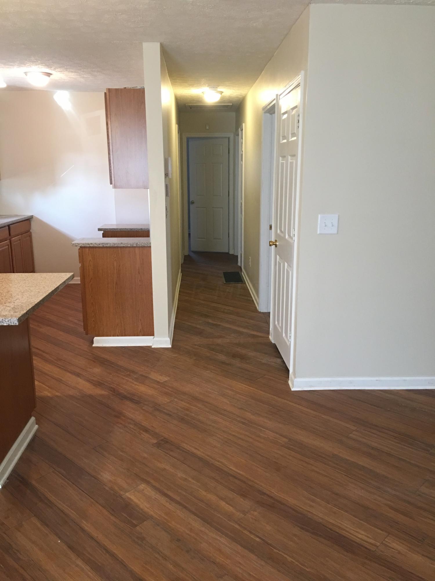 4476 Errington Road Columbus, OH 43227 - Photo 9 of 28 Gallery Image 9