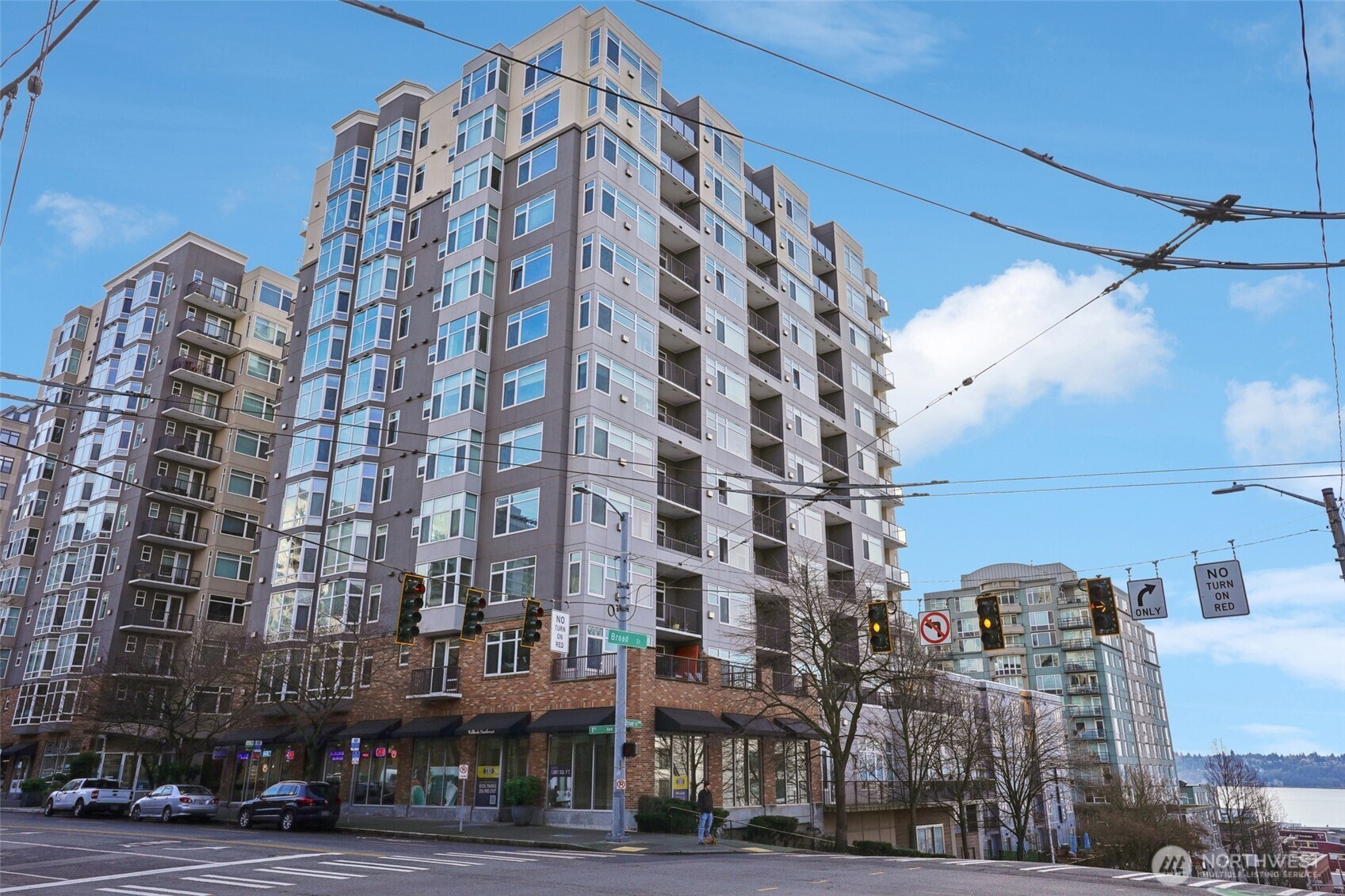 2801 1st Avenue, Unit 615 Seattle, WA 98121 - Photo 1 of 22 a view of a building