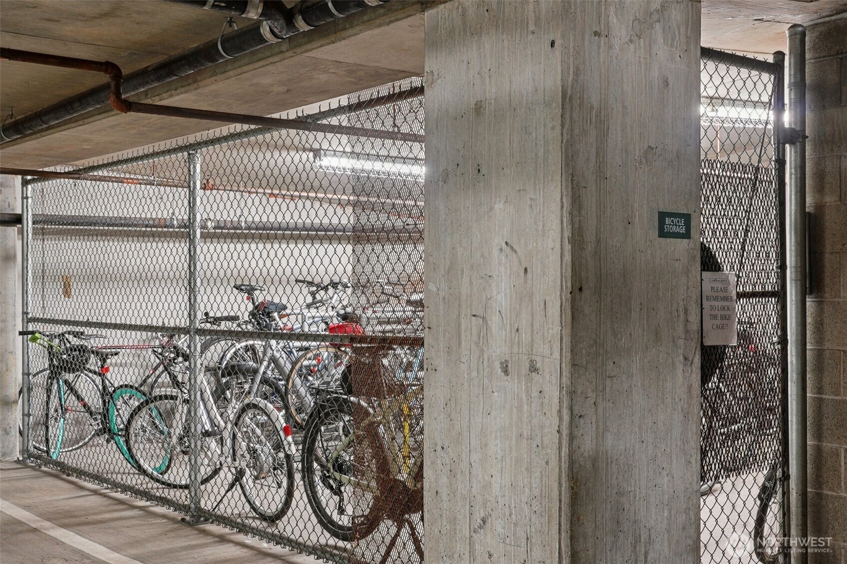 2801 1st Avenue, Unit 615 Seattle, WA 98121 - Photo 11 of 22 a view of entryway with a bike