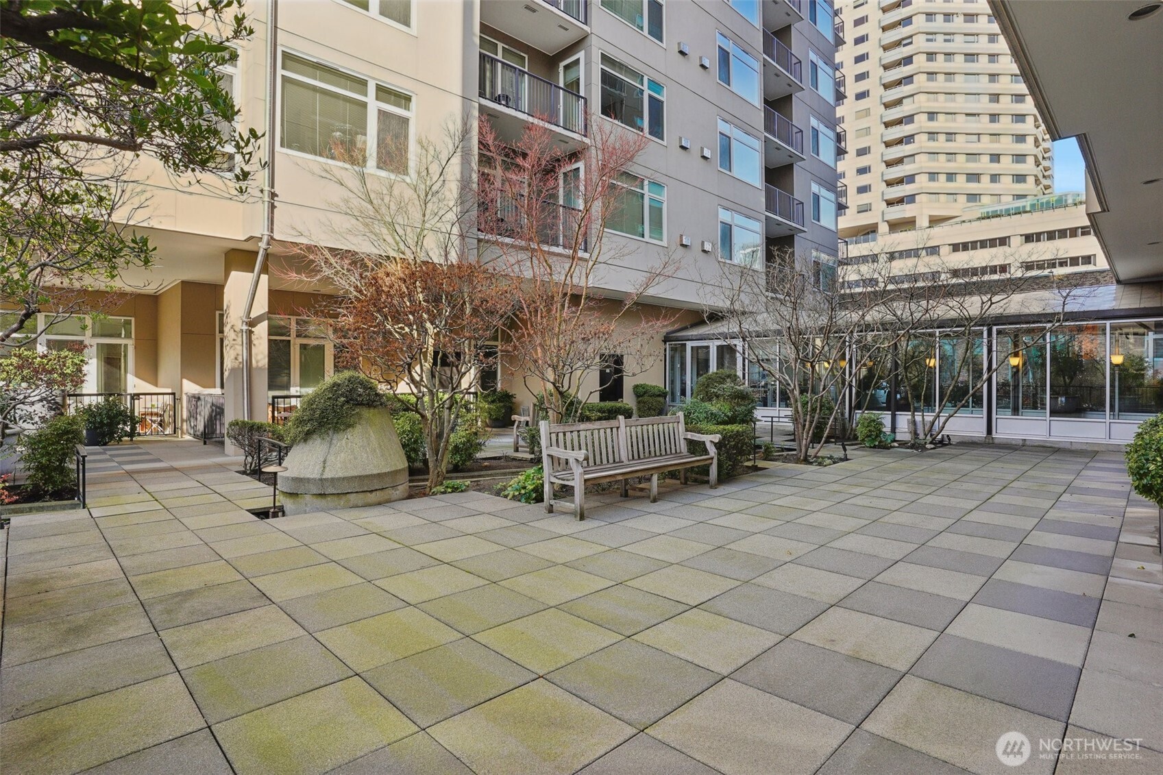 2801 1st Avenue, Unit 615 Seattle, WA 98121 - Photo 28 of 30