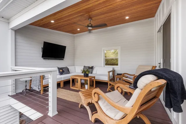 $1,649,000 | 409 Haverhill Street, Reading, MA 01867