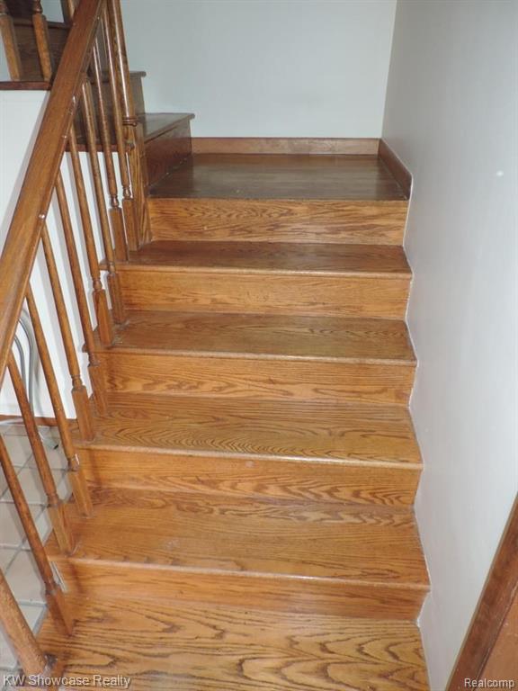 3888 Sleeth Road Commerce Township, MI 48382 - Photo 15 of 27