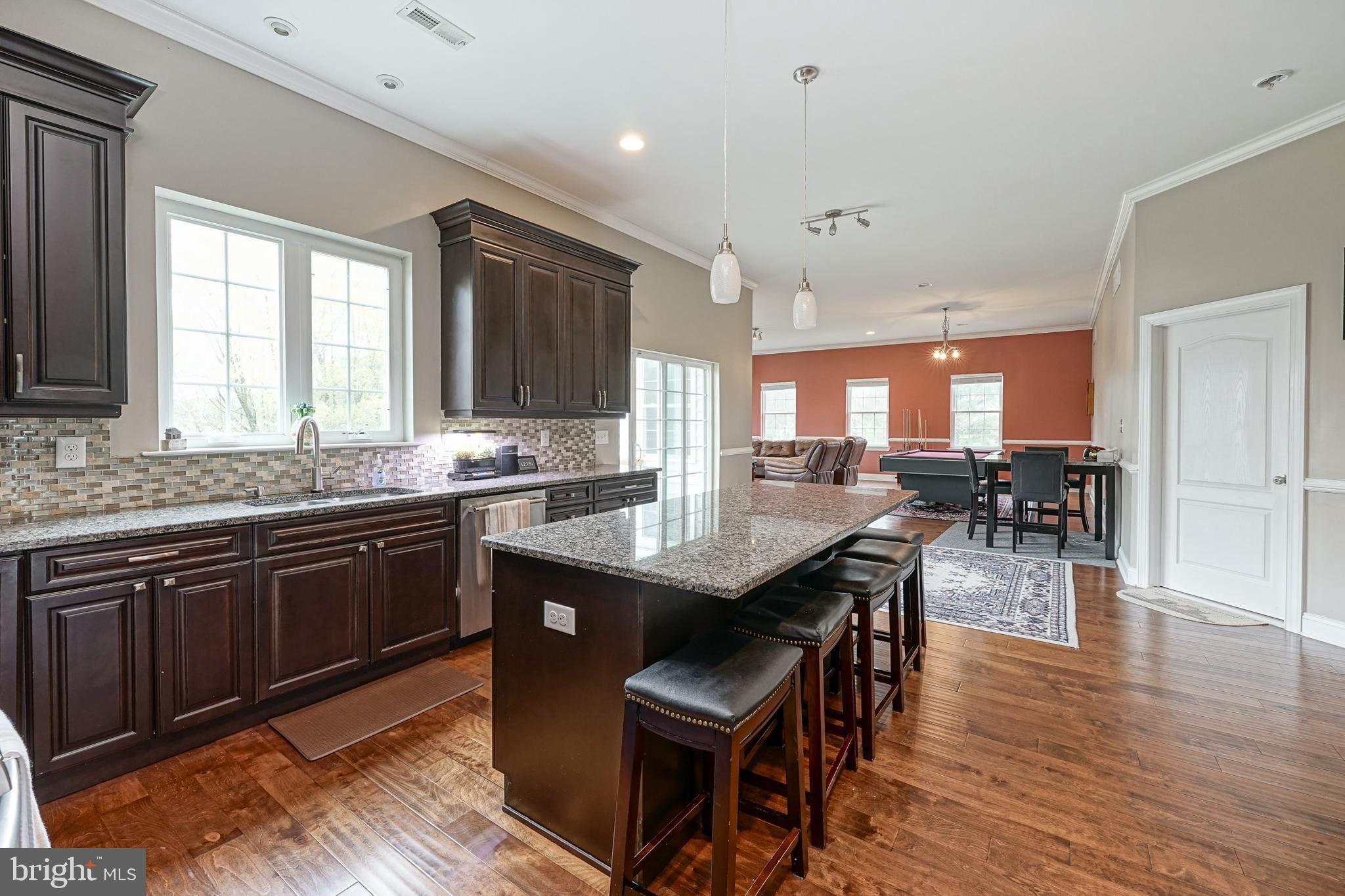46 Quaker Road Mickleton, NJ 08056 - Photo 16 of 60 Eat-In Kitchen