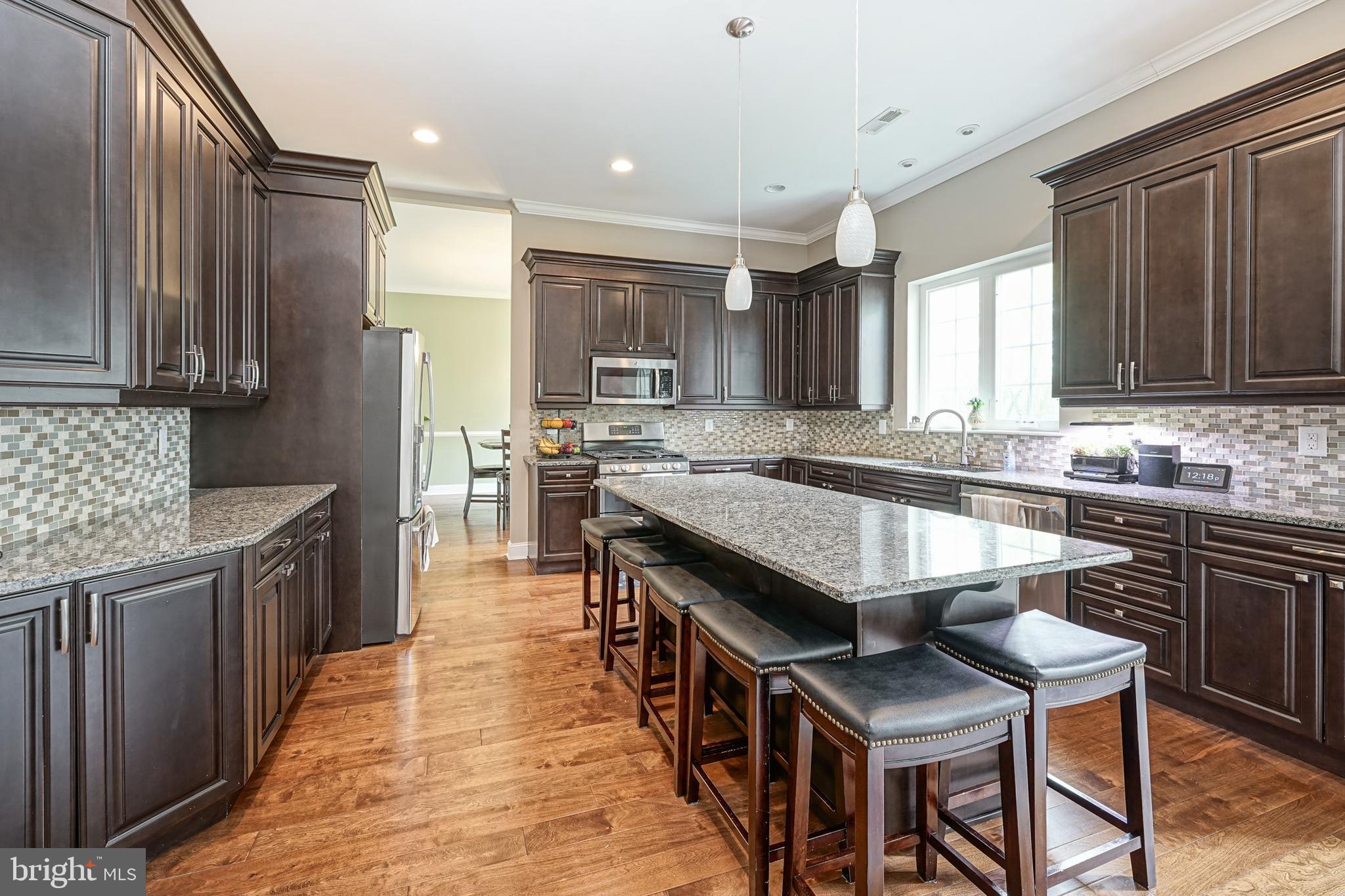 46 Quaker Road Mickleton, NJ 08056 - Photo 18 of 60 Eat-In Kitchen