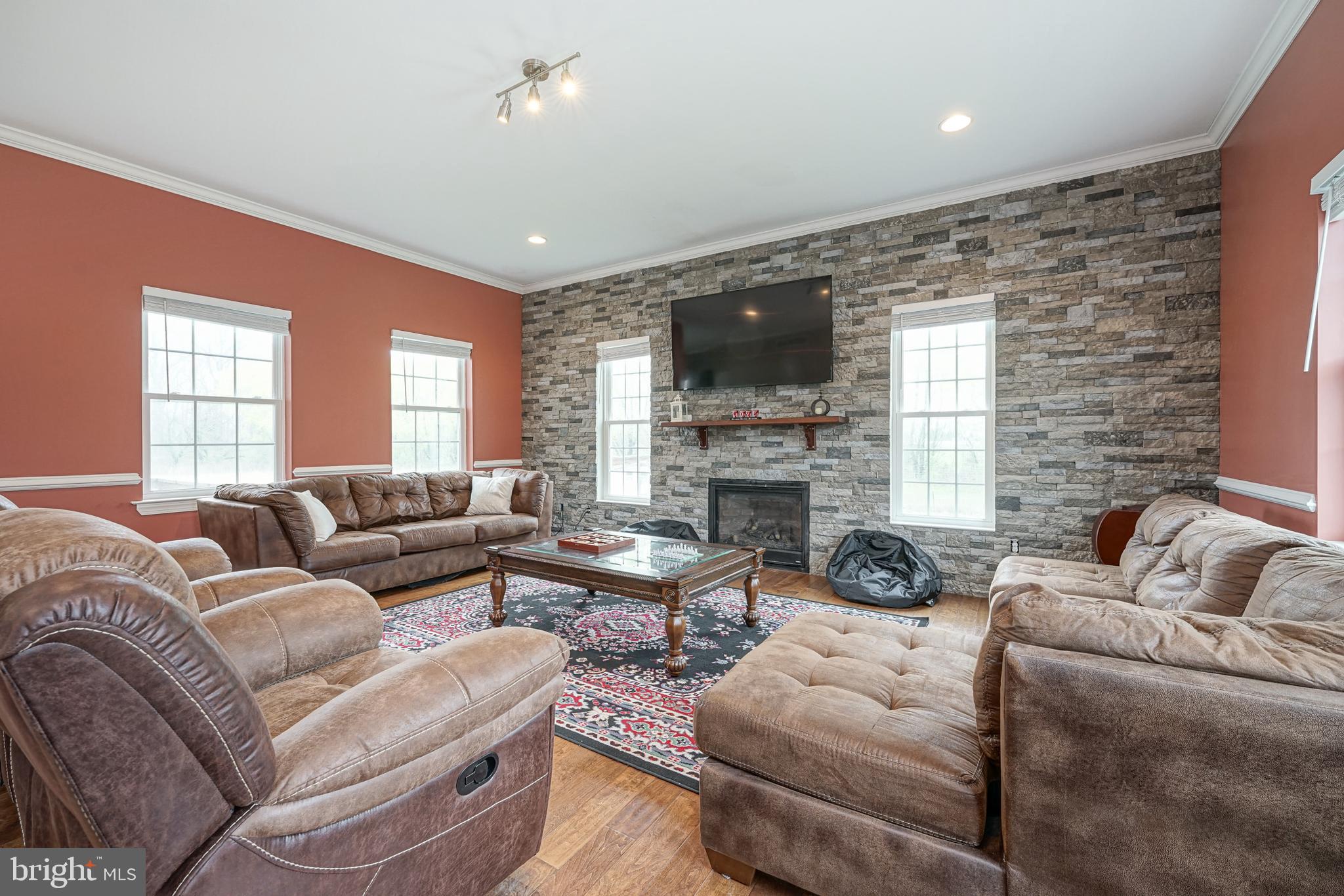 46 Quaker Road Mickleton, NJ 08056 - Photo 22 of 60 Family Room