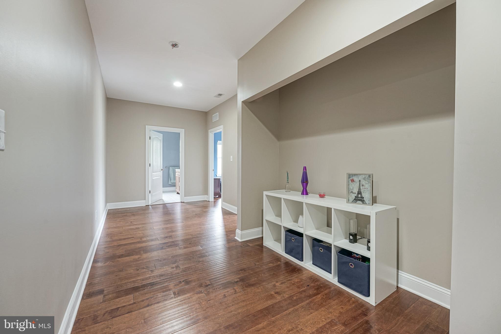 46 Quaker Road Mickleton, NJ 08056 - Photo 33 of 60 2nd Floor Hallway