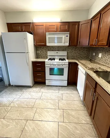 $259,000 | 1446 Sutter Drive, Hanover Park, IL 60133