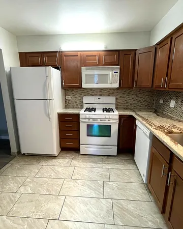 $259,000 | 1446 Sutter Drive, Hanover Park, IL 60133