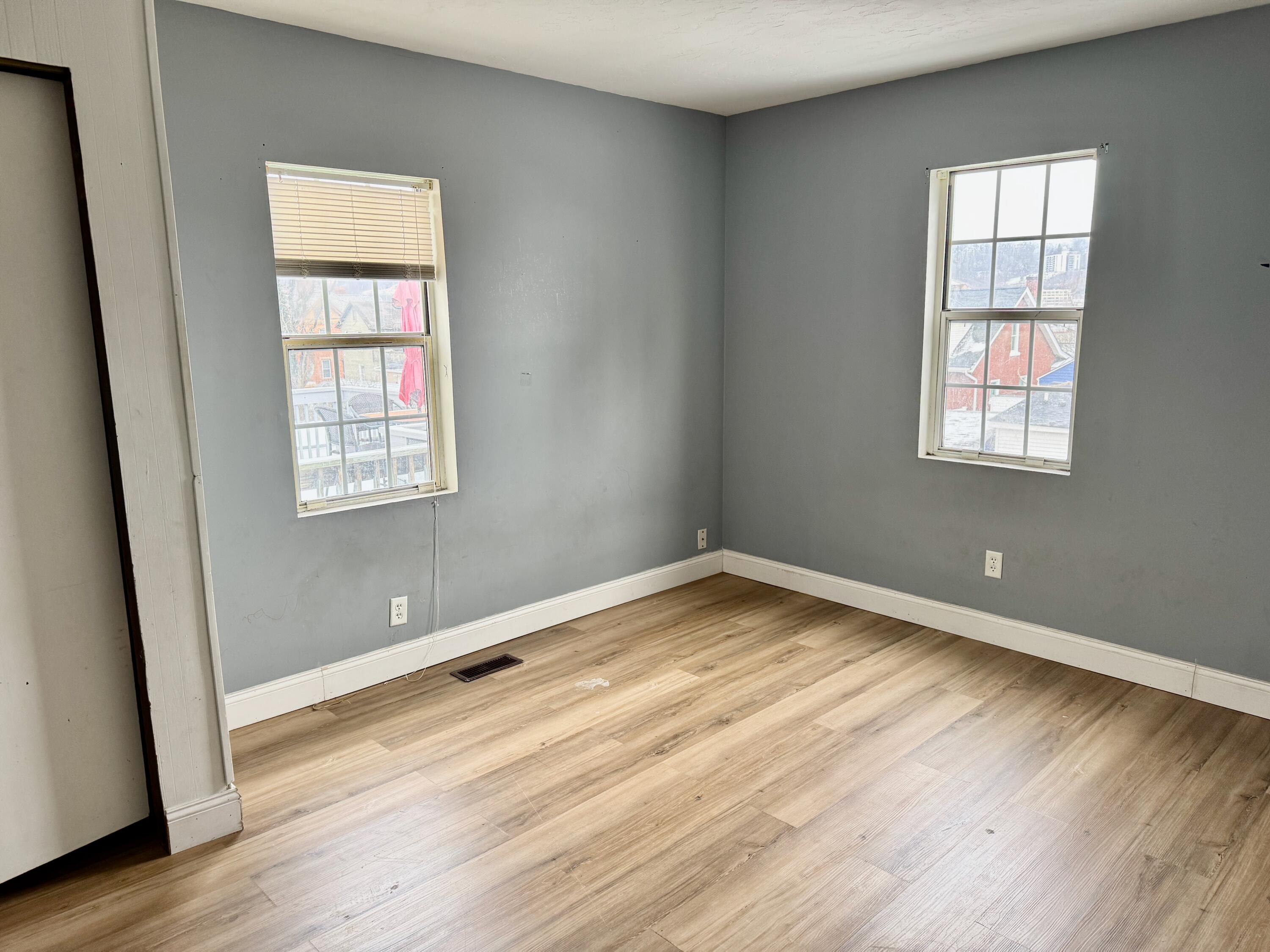 1007 6th Avenue Dayton, KY 41074 - Photo 9 of 25