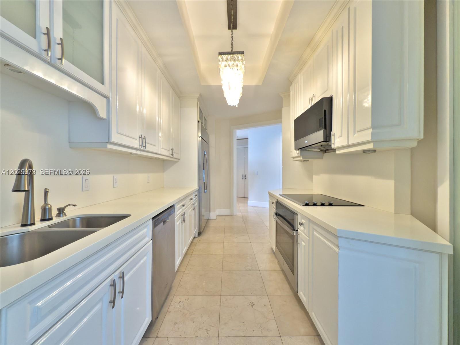 848 Brickell Key Drive, Unit 306 Miami, FL 33131 - Photo 25 of 66