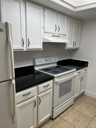 $1,700 | 5745 Southwest 10th Place, Gainesville, FL 32607