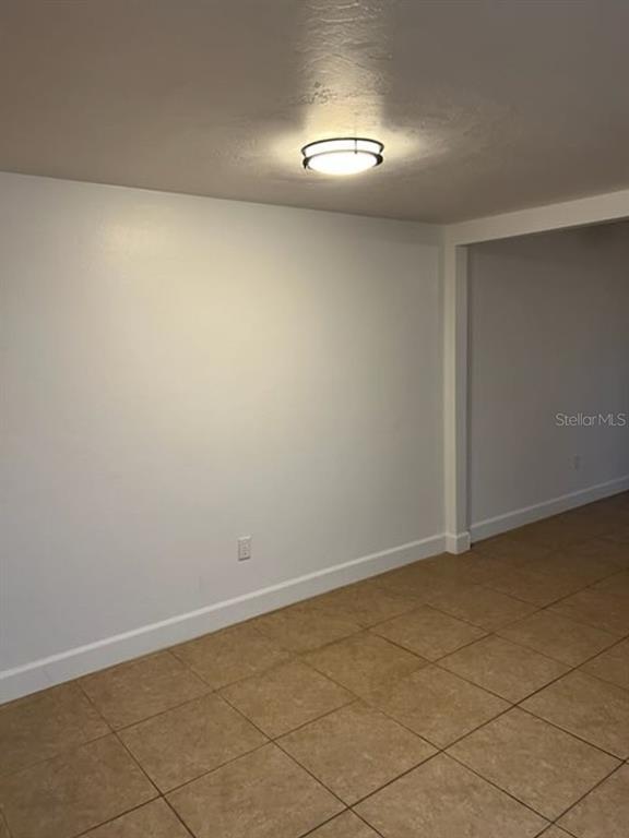 5745 Southwest 10th Place Gainesville, FL 32607 - Photo 10 of 28