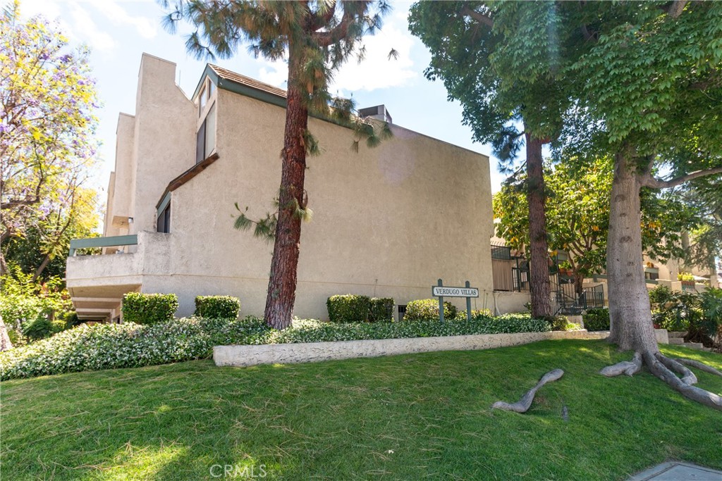 1734 North Verdugo Road, Unit 23 Glendale, CA 91208 - Photo 3 of 45